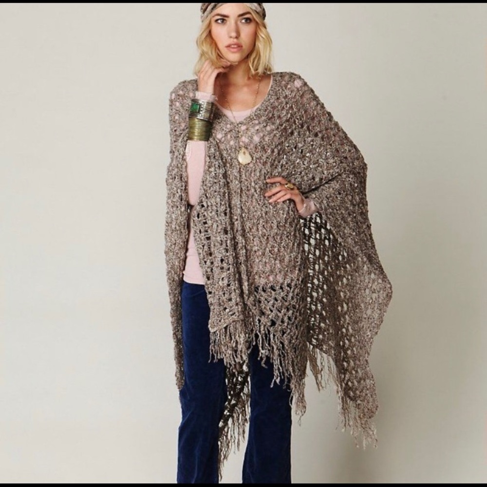 Free People Sestiere Natural Poncho
